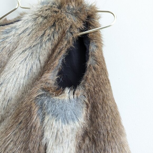 Zara Faux Fur Vest - Picture 10 of 11